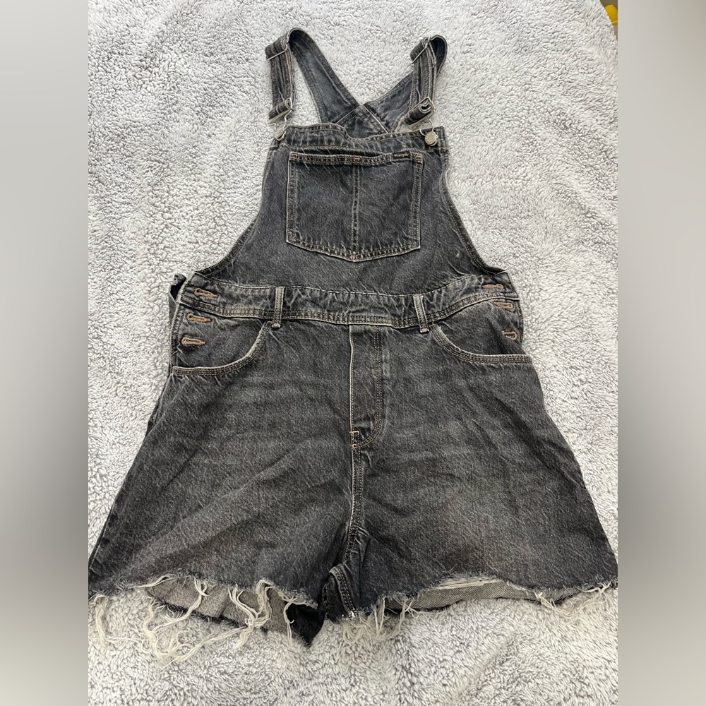 Women’s Wrangler Black Denim Overalls Shorts